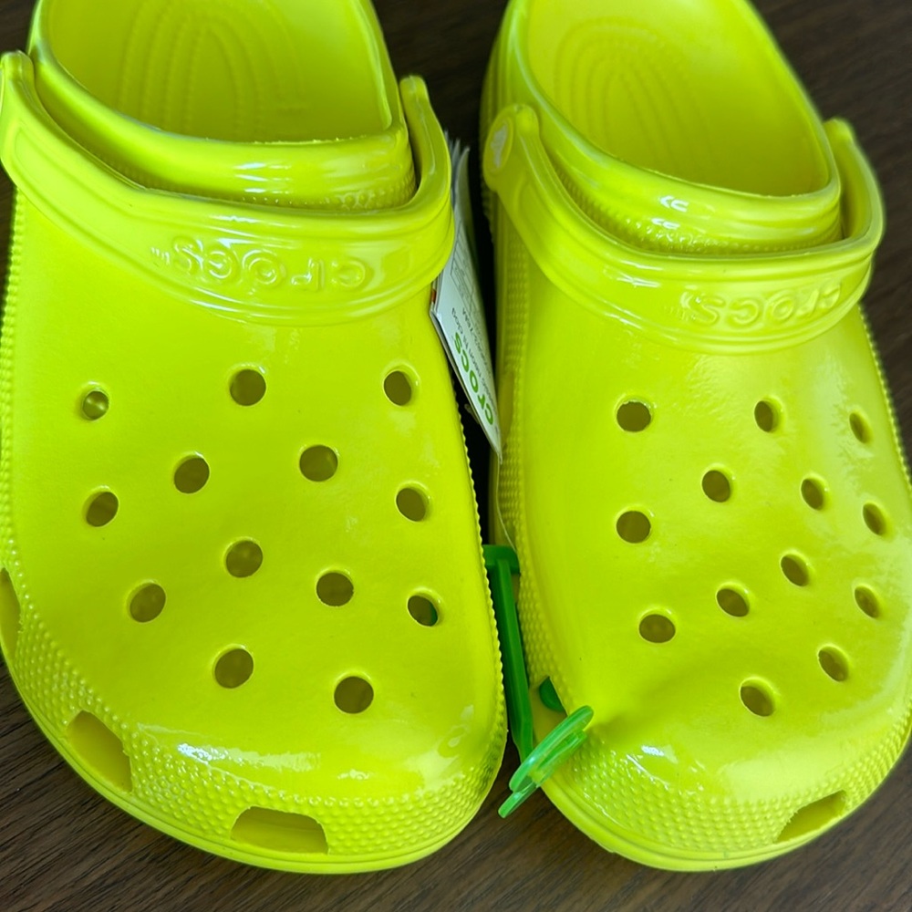 Crocs